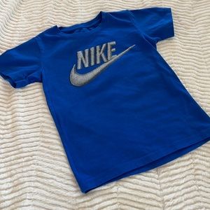 Nike T-Shirt